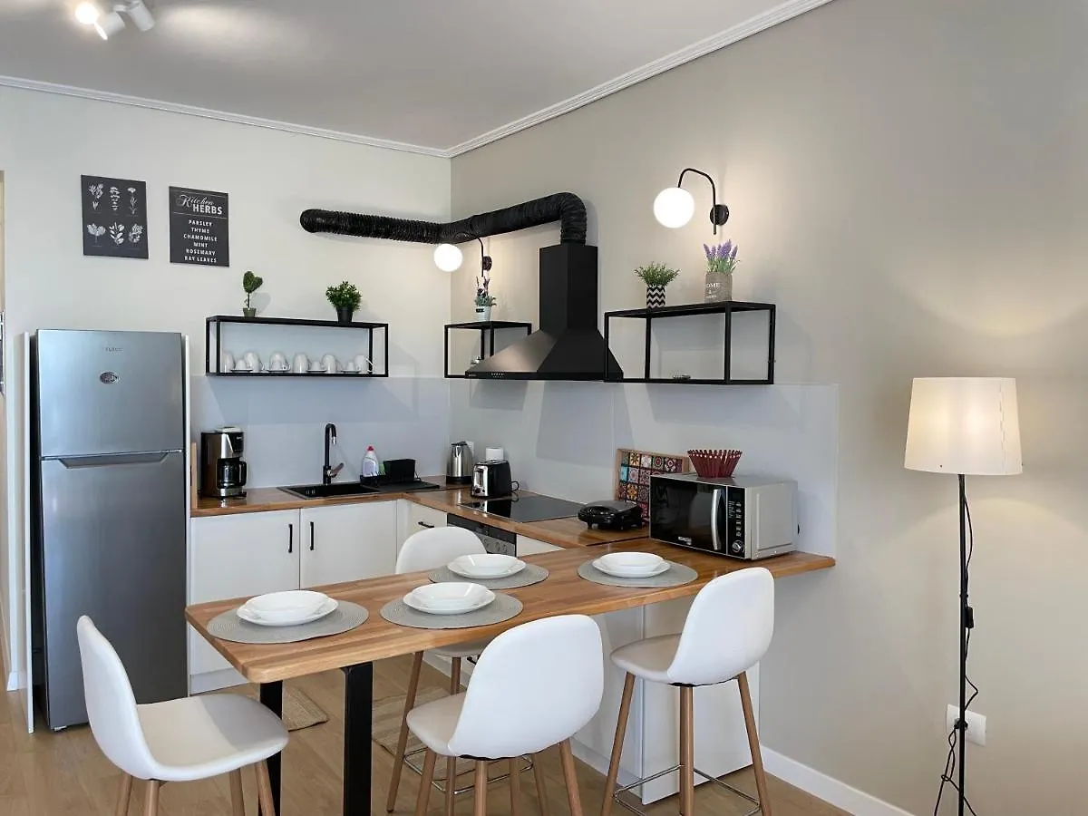 סרנדה Dreamy Apartment Overlooking The Sea 0*,