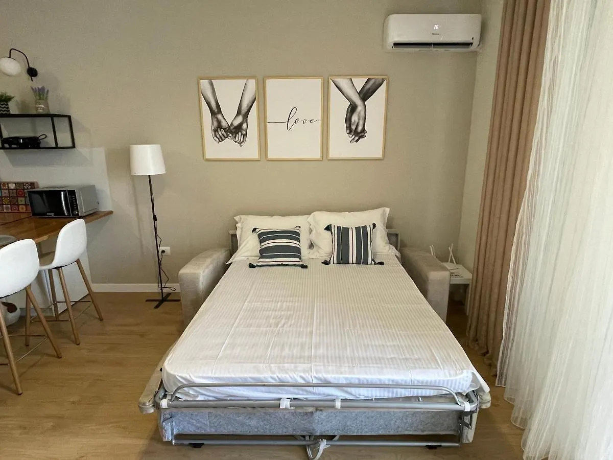 סרנדה Dreamy Apartment Overlooking The Sea אלבניה